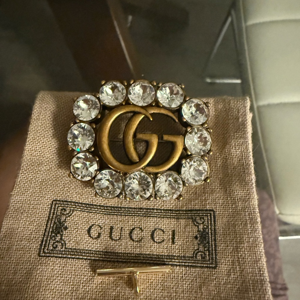 Gucci Gold - Crystal Brooch 💯 auth.